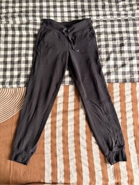 lululemon athletica Black Women's Jogger Pants with Drawstring Waist